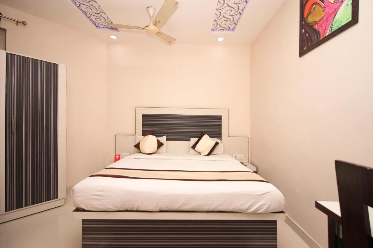 Oyo 3202 Hotel Gayatri Residency Агра Экстерьер фото